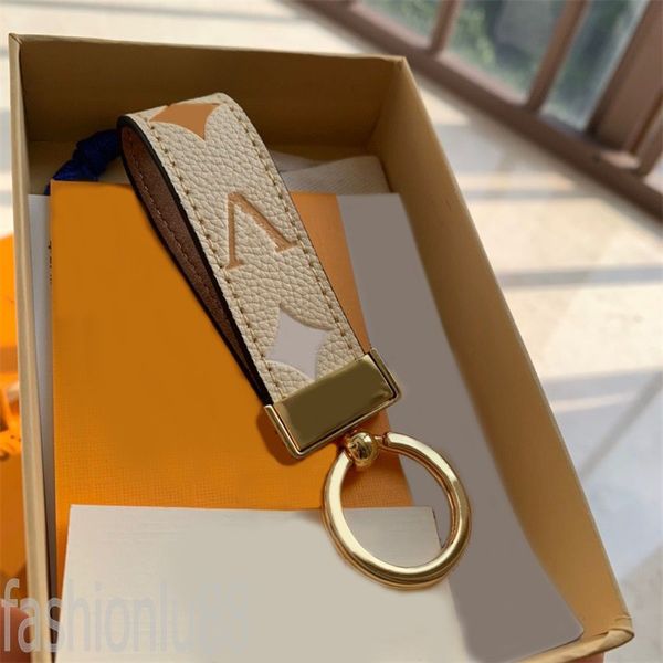 trendy multicolors leather keychain mens designer key chain portable bag charm portachiavi retro sytle youth popular gold plated key ring lu, Slivery;golden
trendy multicolors leather keychain mens designer key chain portable bag charm portachiavi retro sytle youth popular gold plated key ring lu, Slivery;golden