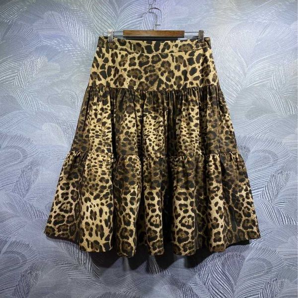 designer womens brskirts dresses logo clothing 2022 autumn new cotton printed long skirt, Black
designer womens brskirts dresses logo clothing 2022 autumn new cotton printed long skirt, Black