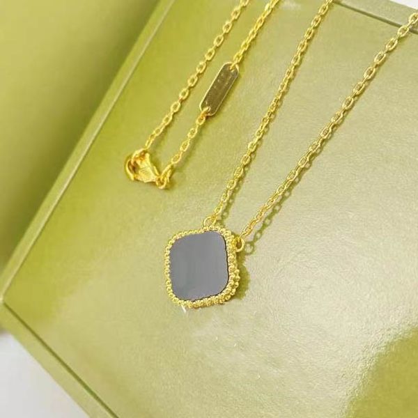 luxury clover pendant necklaces flower earring designer van stud woman fashion bracelet jewelry women cjeweler gf, Silver
luxury clover pendant necklaces flower earring designer van stud woman fashion bracelet jewelry women cjeweler gf, Silver