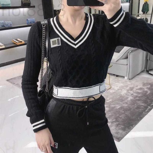 women's sweaters designer fashion women short pullover long sleeve sweater v-neck embroidery knits classic design apparel winter clothi, White;black
women's sweaters designer fashion women short pullover long sleeve sweater v-neck embroidery knits classic design apparel winter clothi, White;black
