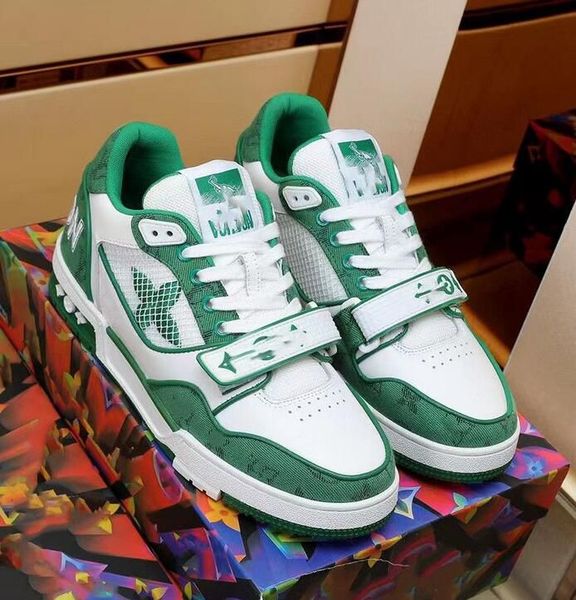 2023 designer causal shoes fashion tide shoes leather lace up platform sole sneakers white black mens womens luxury velvet suede 36-45
2023 designer causal shoes fashion tide shoes leather lace up platform sole sneakers white black mens womens luxury velvet suede 36-45