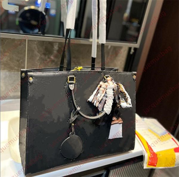 designer bag onthego handbag l tote gm mm pm women shoulder crossbody bags letter embossing messenger wallet luxurious shopping pocket dhgat
designer bag onthego handbag l tote gm mm pm women shoulder crossbody bags letter embossing messenger wallet luxurious shopping pocket dhgat