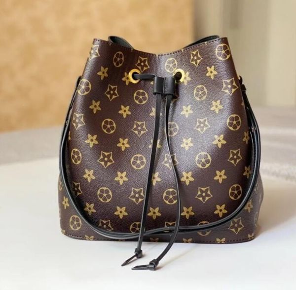 2023 designers sale vintage bucket handbag women bags handbags wallets for leather chain bag crossbody and shoulder bag
2023 designers sale vintage bucket handbag women bags handbags wallets for leather chain bag crossbody and shoulder bag