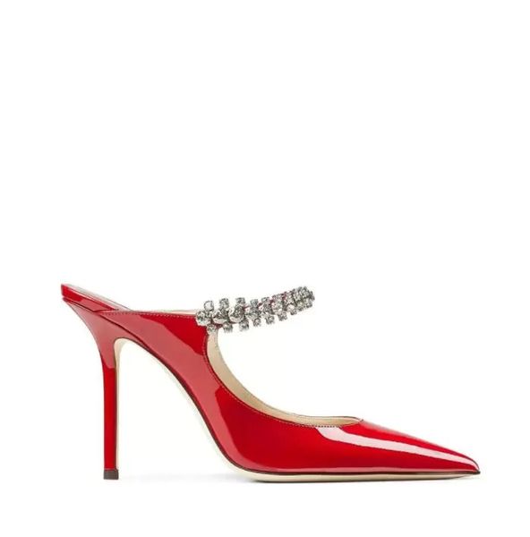 2022 famous brands women sandal shoes pumps pointed-toe pump in black patent leather lady pearls crystal strap embellished high heel female
2022 famous brands women sandal shoes pumps pointed-toe pump in black patent leather lady pearls crystal strap embellished high heel female