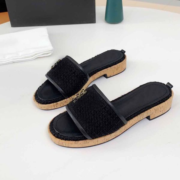 slippers summer women wooden soled low heel sandals designer letter fabric outdoor leather sole, Black
slippers summer women wooden soled low heel sandals designer letter fabric outdoor leather sole, Black