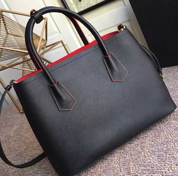 designer classic handbag messenger tote bag large handbags plain leather letter fashion bucket crossbody women bags
designer classic handbag messenger tote bag large handbags plain leather letter fashion bucket crossbody women bags