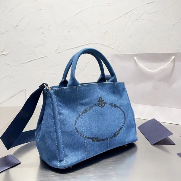 denim tote bag designer bag new trendy summer vacation oversized capacity crossbody bag single shoulder bag
denim tote bag designer bag new trendy summer vacation oversized capacity crossbody bag single shoulder bag