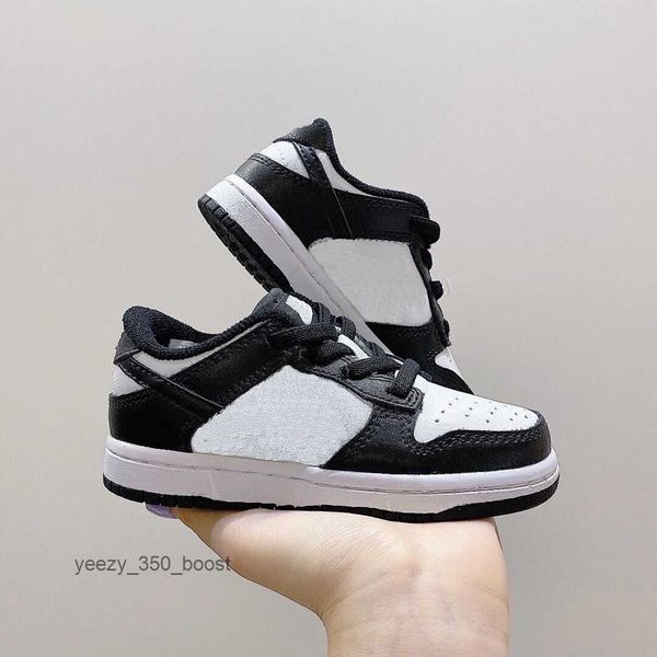 r new boys trainers basketball shoes for kids sneakers non-slip children chunky dunks sports shoe child boy girl shoes basket yskl, Black
r new boys trainers basketball shoes for kids sneakers non-slip children chunky dunks sports shoe child boy girl shoes basket yskl, Black