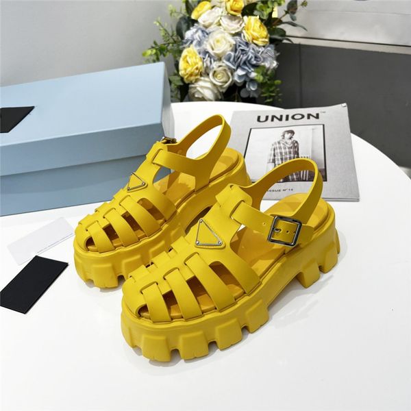 designer women sandals summer metal triangle logo foam rubber sandals platform gear hollow baotou ladies casual buckle roman tide outdoor be, Black
designer women sandals summer metal triangle logo foam rubber sandals platform gear hollow baotou ladies casual buckle roman tide outdoor be, Black