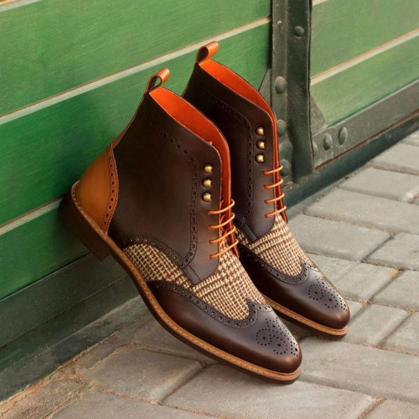 new men short boots mixed colors square toe lace-up ankle strap block ankle cowboy boots bottes pour hommes, Black
new men short boots mixed colors square toe lace-up ankle strap block ankle cowboy boots bottes pour hommes, Black