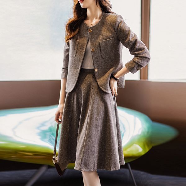women's suits blazers spring autumn pencil skirt sets outfits female elegant formal business womens office ladies work wear blazer 2303, White;black
women's suits blazers spring autumn pencil skirt sets outfits female elegant formal business womens office ladies work wear blazer 2303, White;black