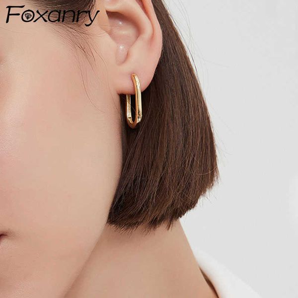 charm anry prevent allergy silver color hoop earrings ear buckle simple couples accessories new trendy elegant party jewelry l230315, Golden
charm anry prevent allergy silver color hoop earrings ear buckle simple couples accessories new trendy elegant party jewelry l230315, Golden