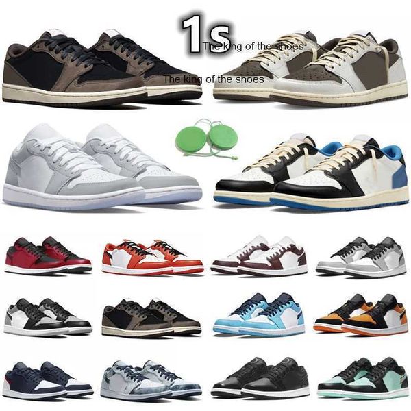 2023 og2023 og 1 1s mens basketball shoes sneaker reverse dark mocha fragment wolf grey white camo diamond paint drip black cyber unc shadow
2023 og2023 og 1 1s mens basketball shoes sneaker reverse dark mocha fragment wolf grey white camo diamond paint drip black cyber unc shadow
