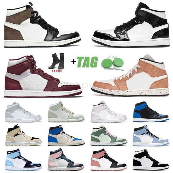 designer shoes mens womens jumpman 1 1s basketball shoes trainers bordeaux high og dark mocha university blue mid carbon fiber crimson tint
designer shoes mens womens jumpman 1 1s basketball shoes trainers bordeaux high og dark mocha university blue mid carbon fiber crimson tint