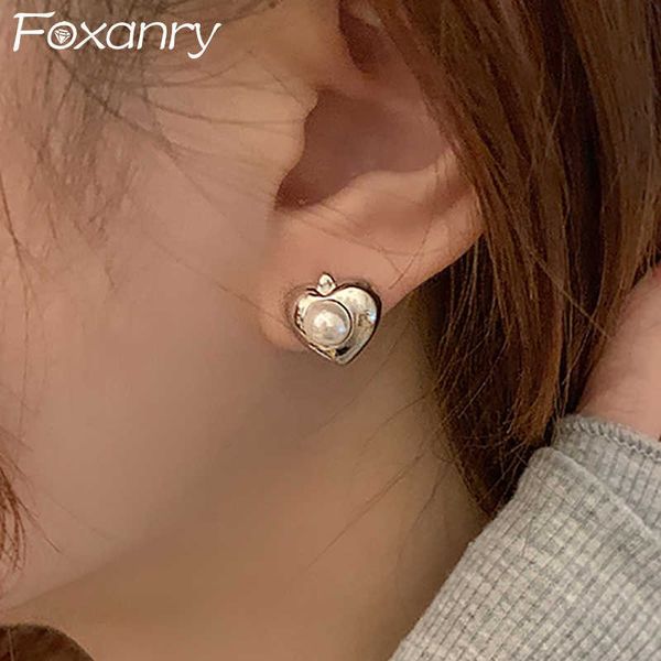 charm anry prevent allergy pearl d earrings for women couples korean cute trendy elegant love heart wedding party jewelry gifts l230315, Golden
charm anry prevent allergy pearl d earrings for women couples korean cute trendy elegant love heart wedding party jewelry gifts l230315, Golden
