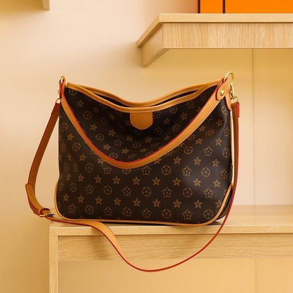 designer shoulder bags women luxurys designers big womens crossbody bag genuine handbags purses lady tote coin purse
designer shoulder bags women luxurys designers big womens crossbody bag genuine handbags purses lady tote coin purse