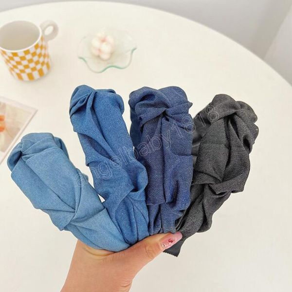 spring summer fashion women headband pleated denim hairband for casual wide side turban hair accessories, Slivery;white
spring summer fashion women headband pleated denim hairband for casual wide side turban hair accessories, Slivery;white