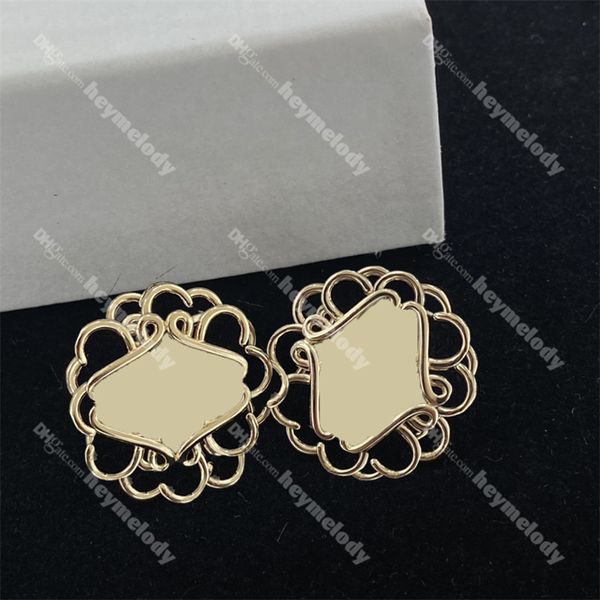 luxury letter designer stud gold hoop earrings designer for women jewelry lovers gift party wedding engagement with box, Golden;silver
luxury letter designer stud gold hoop earrings designer for women jewelry lovers gift party wedding engagement with box, Golden;silver