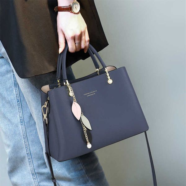 viney bag 2022 new bag women's bag crossbody bag summer premium leather mother's handheld shoulder bag
viney bag 2022 new bag women's bag crossbody bag summer premium leather mother's handheld shoulder bag