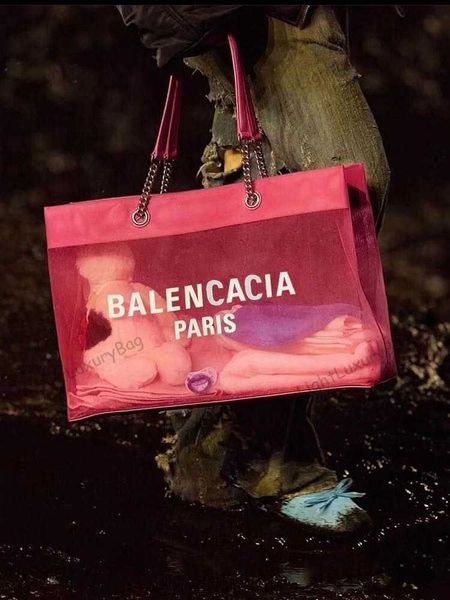 5a designer alphabet shoulder tote fashion outing bags women mesh handbags classic luxury high capacity travelling wallets female purses 230
5a designer alphabet shoulder tote fashion outing bags women mesh handbags classic luxury high capacity travelling wallets female purses 230