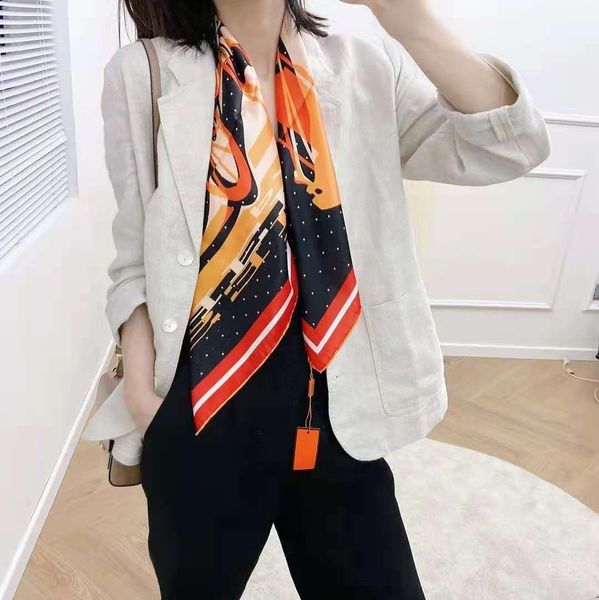 wholesale-the famous style design carriage 100% silk scarves 90*90 cm of woman solid colors soft fashion shawl elegant women's flowers, Blue;gray
wholesale-the famous style design carriage 100% silk scarves 90*90 cm of woman solid colors soft fashion shawl elegant women's flowers, Blue;gray