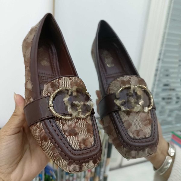 classic women flat dress shoes metal buckle g lady leather casual shoe mules princetown girls monograms printed trample lazy slides driving, Black
classic women flat dress shoes metal buckle g lady leather casual shoe mules princetown girls monograms printed trample lazy slides driving, Black