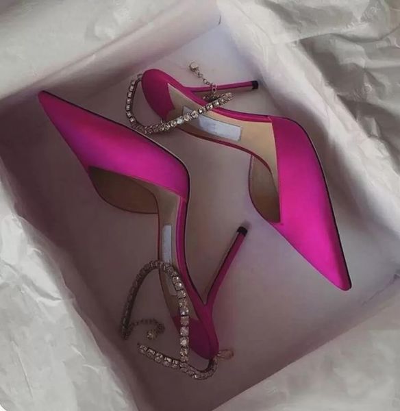 2023 autumn winter women pump wedding dress shoes high heels black suede stiletto pumps with crystal embellishment sandals luxury designer s
2023 autumn winter women pump wedding dress shoes high heels black suede stiletto pumps with crystal embellishment sandals luxury designer s