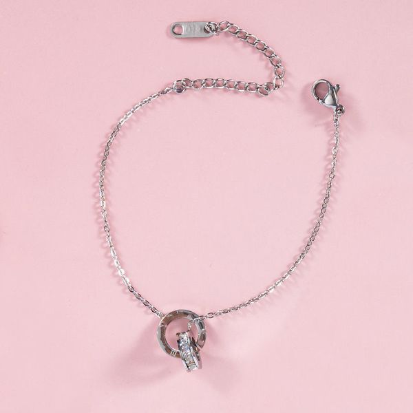 2023 luxury bracelet fashion bracelet designer small man waist fashion high appearance level rhindiamond girlfriend simple bracelet no box, Golden;silver
2023 luxury bracelet fashion bracelet designer small man waist fashion high appearance level rhindiamond girlfriend simple bracelet no box, Golden;silver