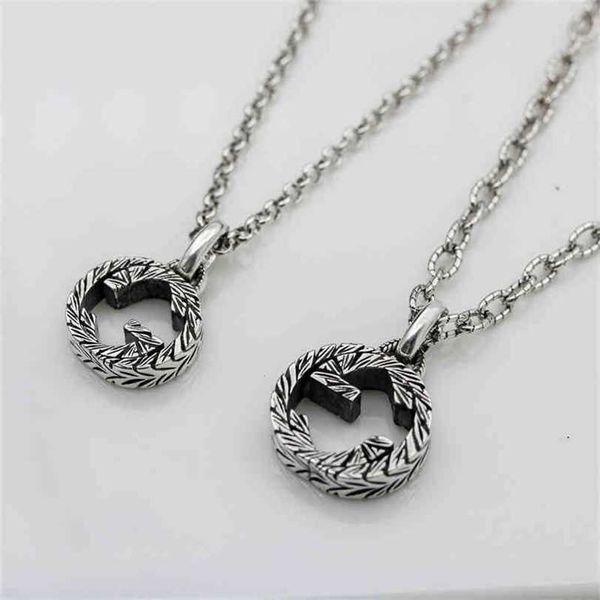 necklace trend silver carving pattern pendant classic twist sweater chain autumn lovers necklace
necklace trend silver carving pattern pendant classic twist sweater chain autumn lovers necklace