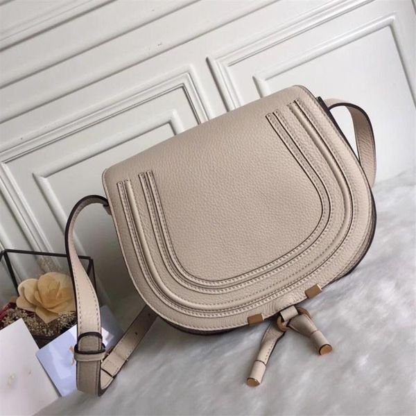 ladies handbags designed by famous fashion brands in 2021 high-quality real cowhide cloe mini marcie one single-shoulder cross-bo2351, Black
ladies handbags designed by famous fashion brands in 2021 high-quality real cowhide cloe mini marcie one single-shoulder cross-bo2351, Black