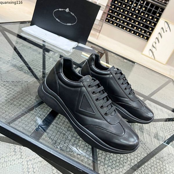 2023 men sneakers genuine leather sport casual shoes flats comfort running round toe lace up mixed color luxury brand designer, Red;white
2023 men sneakers genuine leather sport casual shoes flats comfort running round toe lace up mixed color luxury brand designer, Red;white