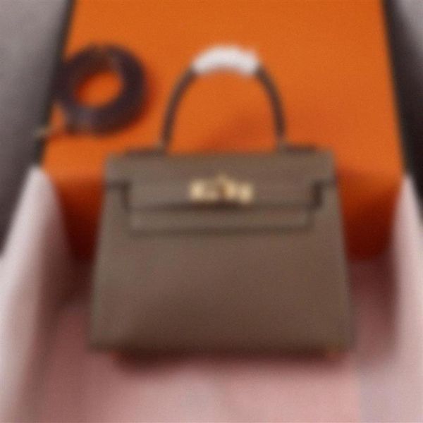 classic designer women handbag shoulder bags style mini strap crossbody purse genuine leather handbag palm print w7rh215t
classic designer women handbag shoulder bags style mini strap crossbody purse genuine leather handbag palm print w7rh215t