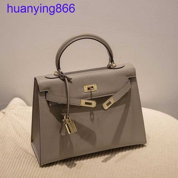 herms's kely luxurys handbag genuine leather women's 2023 new advanced mini second-generation one-shoulder
herms's kely luxurys handbag genuine leather women's 2023 new advanced mini second-generation one-shoulder