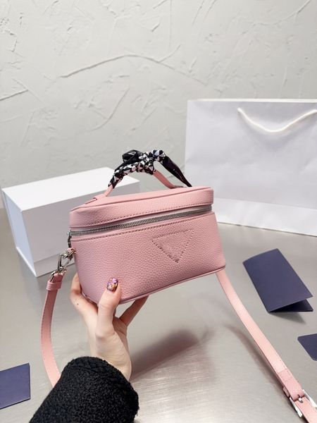 fashion luxurys designers bags crossbody handbags womens purses shoulder shopping totes bag backpack style
fashion luxurys designers bags crossbody handbags womens purses shoulder shopping totes bag backpack style
