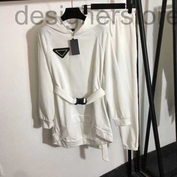 designer pink color womens sports set two piece pants safety waist button triangular standard long sleeved hat hoodie rope loosening waists, White
designer pink color womens sports set two piece pants safety waist button triangular standard long sleeved hat hoodie rope loosening waists, White