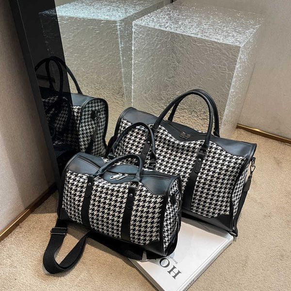 duffel bags portable travel bag men s short distance luggage storage satchel fashion light sports fitness 230316
duffel bags portable travel bag men s short distance luggage storage satchel fashion light sports fitness 230316