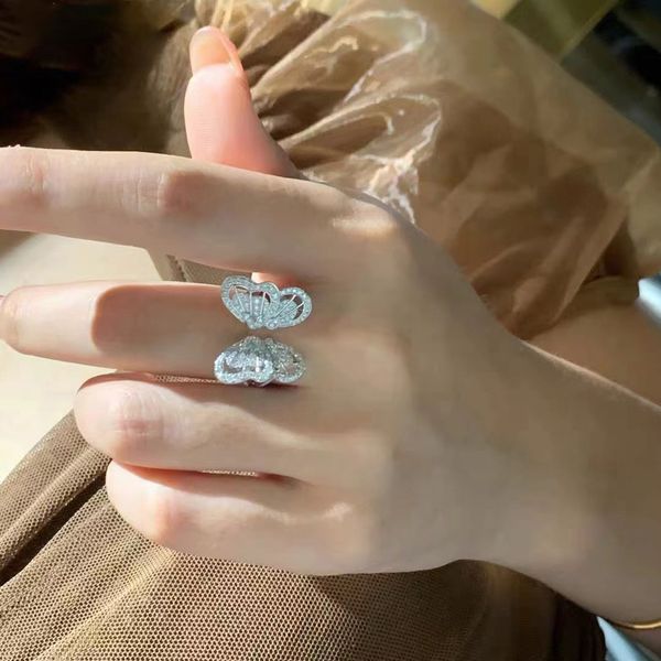 butterfly aaaaa zircon finger ring white gold filled party wedding band rings for women bridal engagement jewelry gift, Slivery;golden
butterfly aaaaa zircon finger ring white gold filled party wedding band rings for women bridal engagement jewelry gift, Slivery;golden