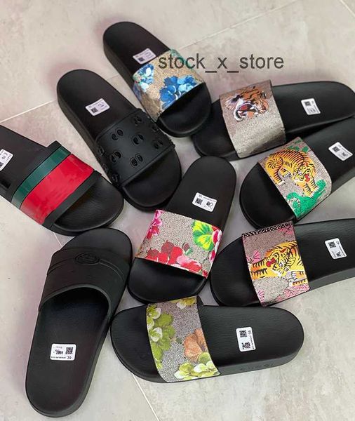 designer slides mens women slippers summer sandal beach slide flat platform ladies bathroom home shoes flip flops striped tiger bee causal, Black
designer slides mens women slippers summer sandal beach slide flat platform ladies bathroom home shoes flip flops striped tiger bee causal, Black