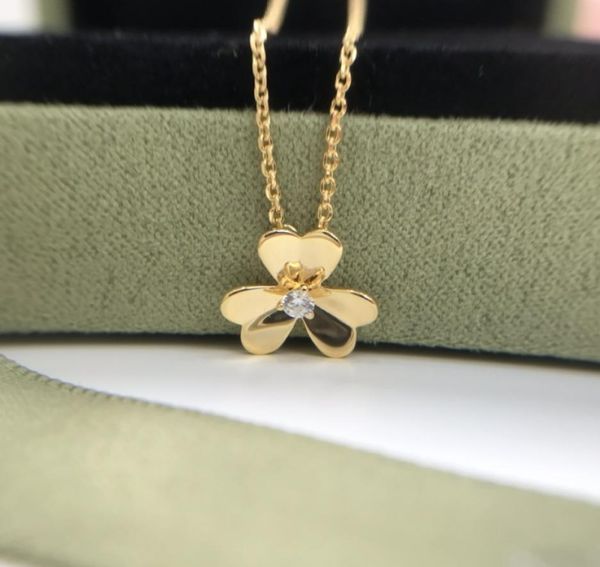 four leaf clover necklace designer jewelry set frivole pendant necklaces bracelet stud earring gold silver mother of pearl green f5724859
four leaf clover necklace designer jewelry set frivole pendant necklaces bracelet stud earring gold silver mother of pearl green f5724859