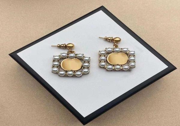 vintage zircon women earring designer stud luxury geometric crystal heartshaped couple earrings for lady wedding hoo1276014, Golden;silver
vintage zircon women earring designer stud luxury geometric crystal heartshaped couple earrings for lady wedding hoo1276014, Golden;silver