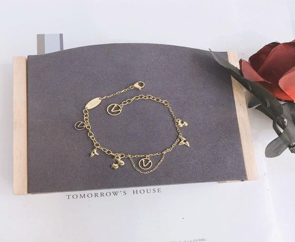 luxury design chain bracelet stainless steel fashion women039s 18k gold plated bracelet wrist band cuff chain couple gift weddi3618791, Black
luxury design chain bracelet stainless steel fashion women039s 18k gold plated bracelet wrist band cuff chain couple gift weddi3618791, Black