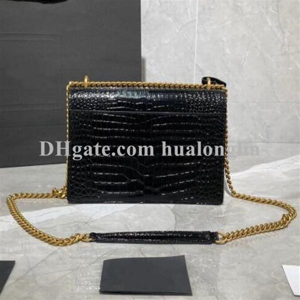 leather woman shoulder bag handbag women original box purse cross body messenger alligator259k
leather woman shoulder bag handbag women original box purse cross body messenger alligator259k