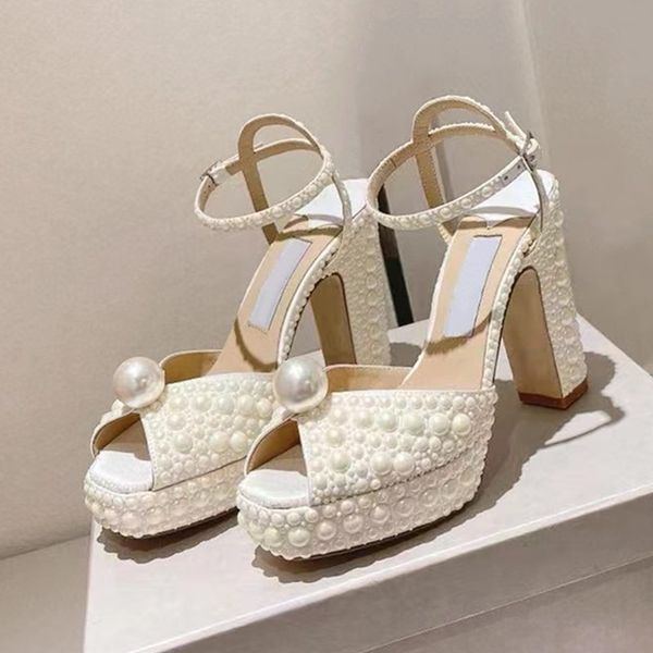 elegant bridal wedding dress shoes lady sandals white pearls leather luxury brands high heelswhite sandals women walking with box 35-40 size, Black
elegant bridal wedding dress shoes lady sandals white pearls leather luxury brands high heelswhite sandals women walking with box 35-40 size, Black
