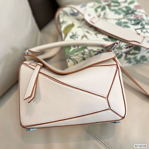 puzzle handbag lowe designer bag women single shoulder fashion bags leather portable diagonal cross bags luxury crossbody lady tote handbags
puzzle handbag lowe designer bag women single shoulder fashion bags leather portable diagonal cross bags luxury crossbody lady tote handbags