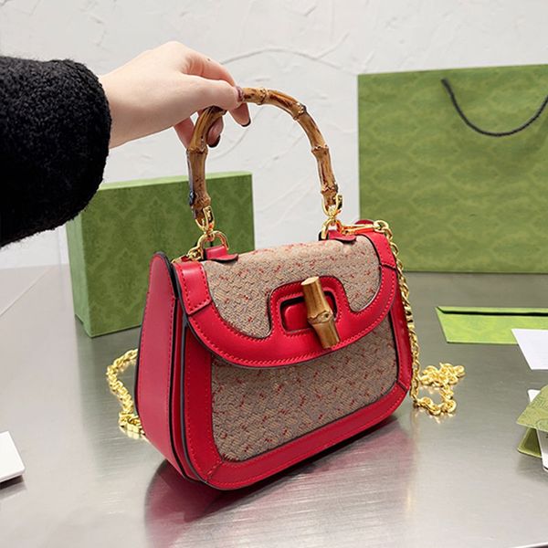 bamboo totes bag women designer handbags chains cross body shoulder bags canvas leather bamboos handle old flower letters shell bag interior
bamboo totes bag women designer handbags chains cross body shoulder bags canvas leather bamboos handle old flower letters shell bag interior