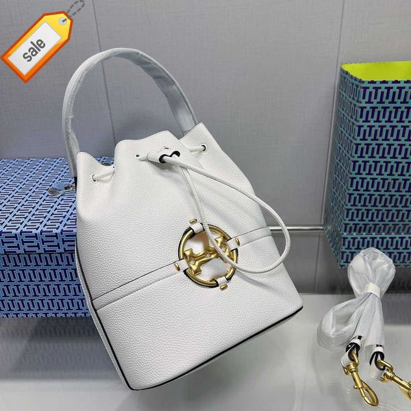 luxurys brand designer handbags shoulder bags crossbody bag tote 2023 new fashion classic texture leather roundabout bucket bag gift box fac
luxurys brand designer handbags shoulder bags crossbody bag tote 2023 new fashion classic texture leather roundabout bucket bag gift box fac