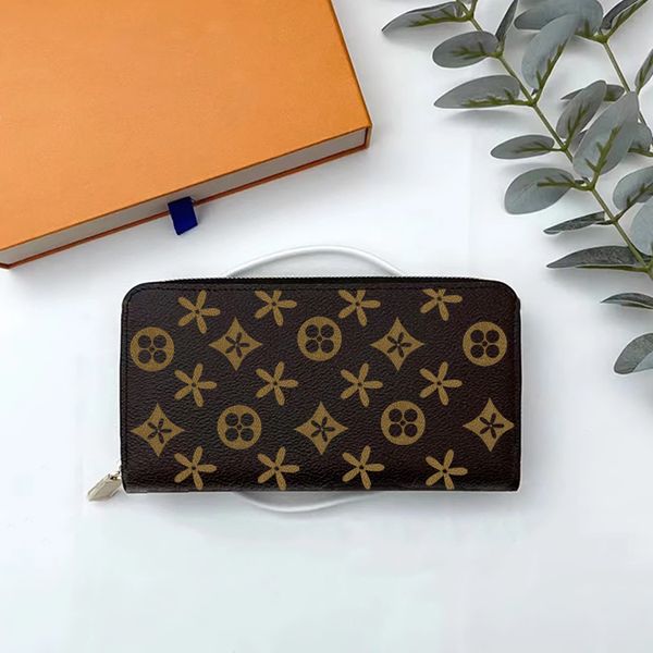 genuine leather key pouch woman m42616 n61264 clemence zippy louiseity women's mens designer viutonity wallets flower embossed card hol, Red;blue
genuine leather key pouch woman m42616 n61264 clemence zippy louiseity women's mens designer viutonity wallets flower embossed card hol, Red;blue