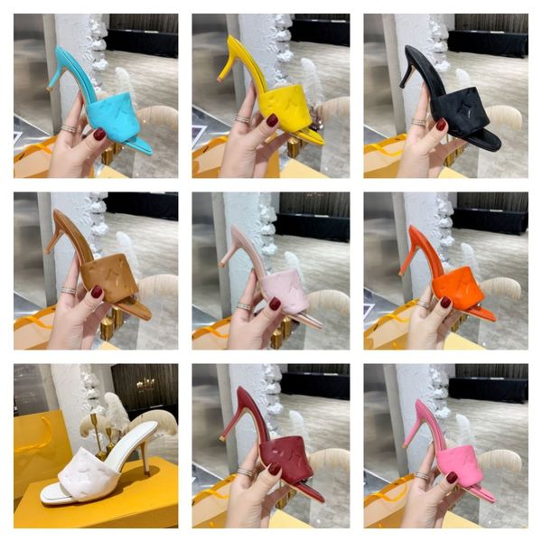 5cm 35-42 women pointed heels revival mule embossed monograms slippers sandal high block heelspump stiletto 2023 summer sandal slipper sli, Black
5cm 35-42 women pointed heels revival mule embossed monograms slippers sandal high block heelspump stiletto 2023 summer sandal slipper sli, Black
