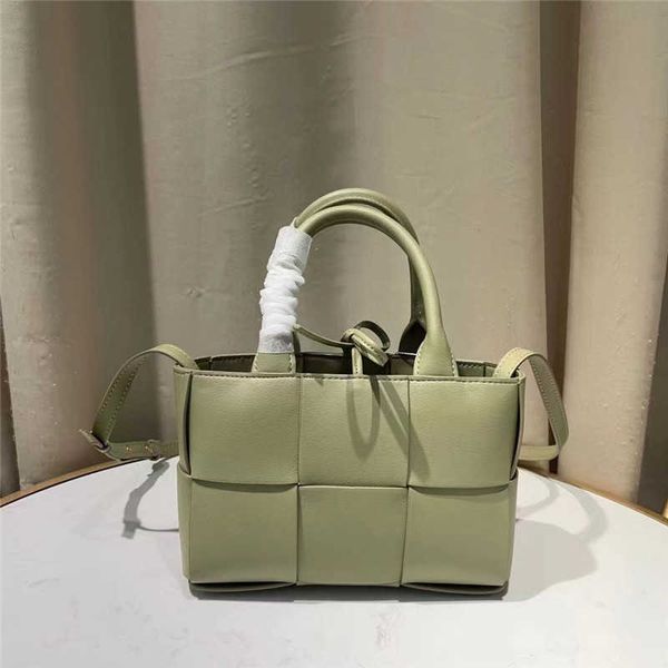 quality bottegas totes knitted bag shoulder 2023 cowhide spring venetas high bags single leather acro crossbody handbag women apak wkq8
quality bottegas totes knitted bag shoulder 2023 cowhide spring venetas high bags single leather acro crossbody handbag women apak wkq8
