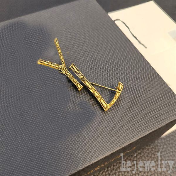 sparkle diamond designer brooch letter alligator brass bridal morocco pin hats designers women christmas dress brooches jewelry woman sweate, Gray
sparkle diamond designer brooch letter alligator brass bridal morocco pin hats designers women christmas dress brooches jewelry woman sweate, Gray